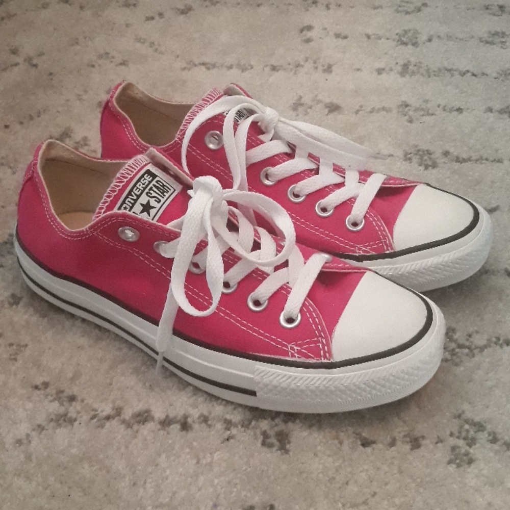 💗 Pink Converse Chuck Taylor All Stars